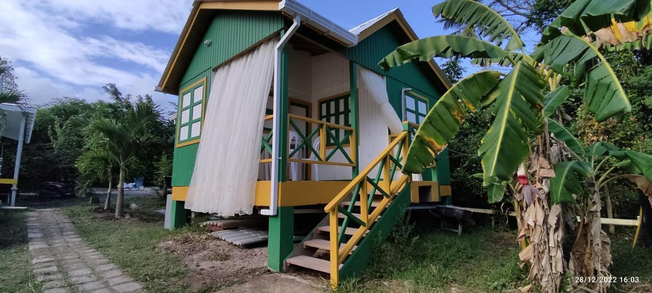 Hotel Yellow Home Providencia Isla Bahia Suroeste Екстер'єр фото