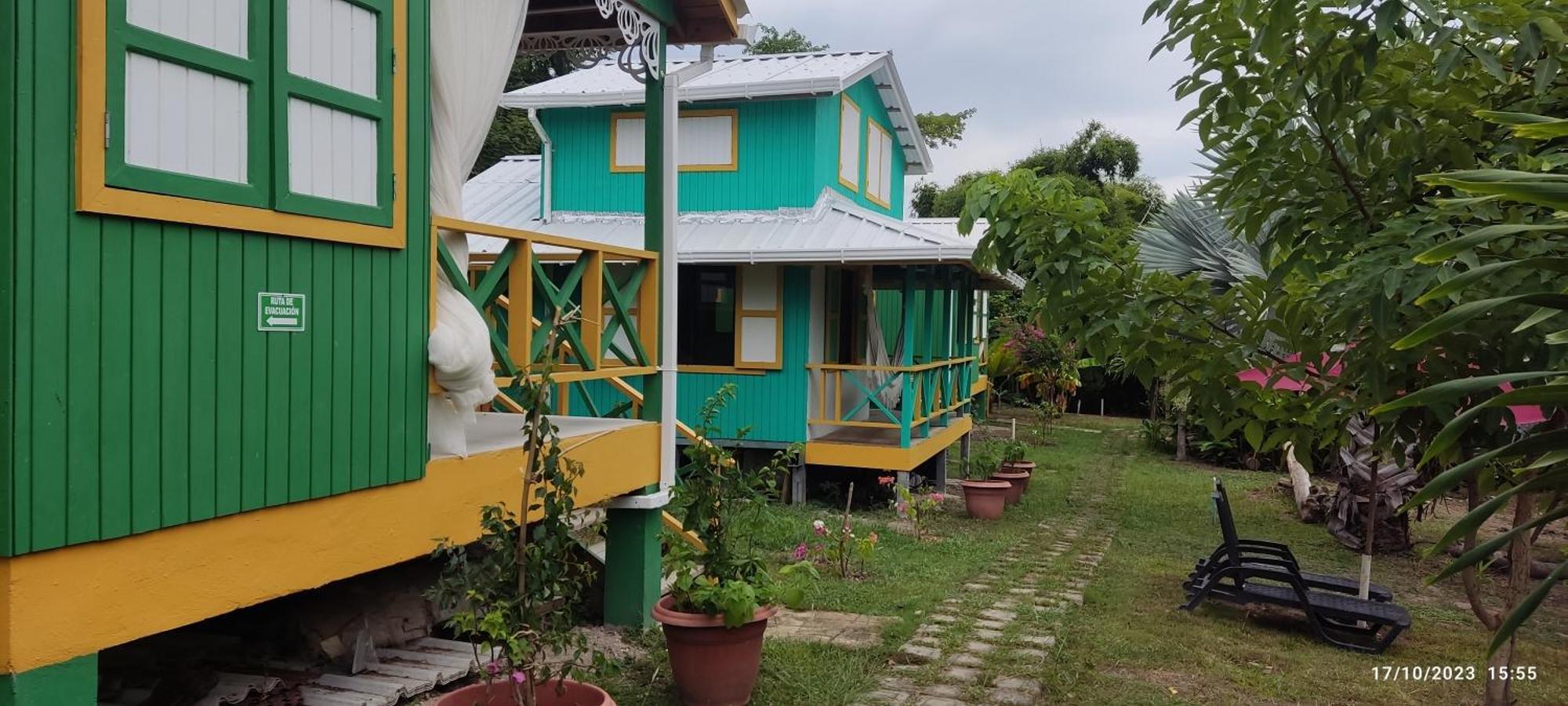 Hotel Yellow Home Providencia Isla Bahia Suroeste Екстер'єр фото