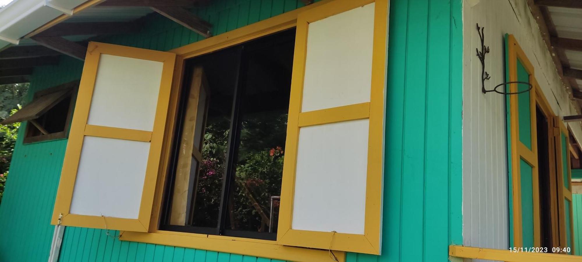 Hotel Yellow Home Providencia Isla Bahia Suroeste Екстер'єр фото