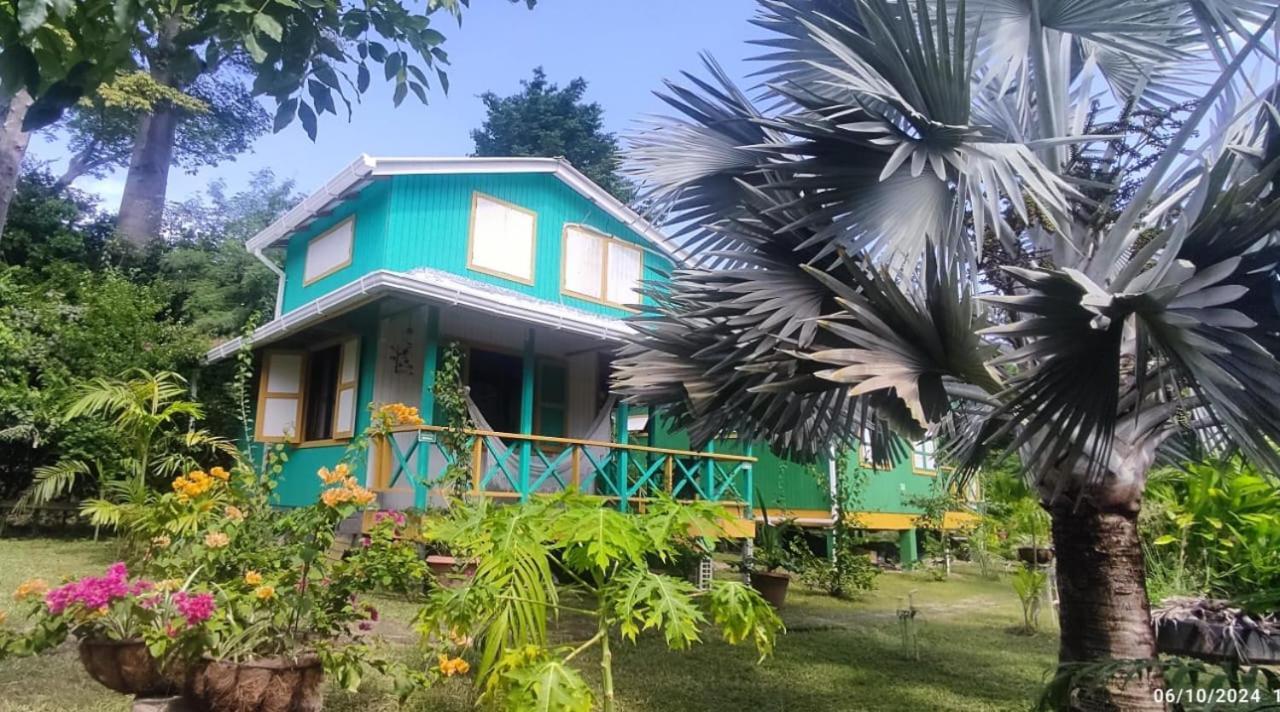 Hotel Yellow Home Providencia Isla Bahia Suroeste Екстер'єр фото